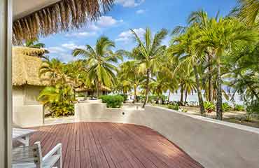 Crown Beach Resort & Spa