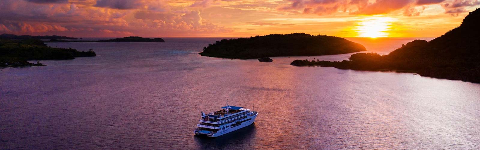 Blue Lagoon Cruises 3N Cruise plus 2N Sofitel Resort