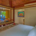 Grand Beachfront Suite (Self Contained) 4