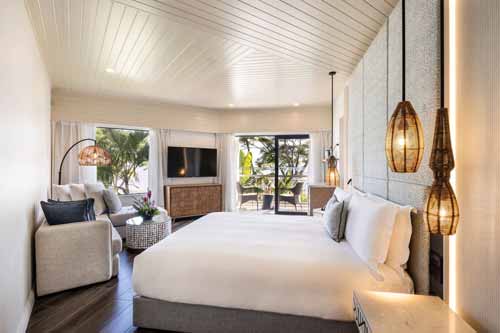 Superior Oceanside Twin Room 2