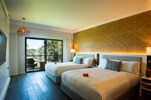 Superior Oceanside King Room 1