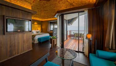 Overwater Bungalow Ocean View 6