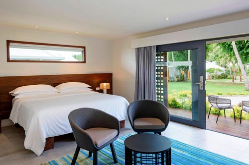 Click for Island Breeze Room images