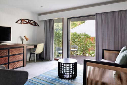 Click for Island Family Suite images