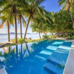 Three Bedroom Beachfront Villa 2