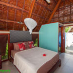 Superior Beachfront Bure 2