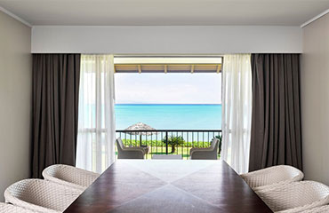 Deluxe Ocean View Room (2 Queen Beds) 1