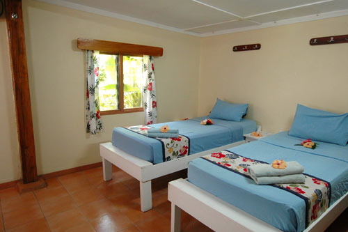 Dormitory (shared bathroom facilities)