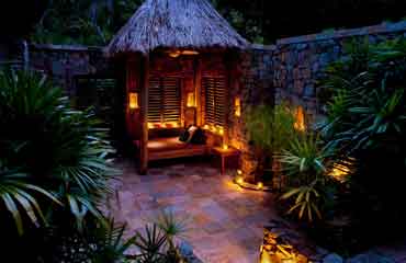 Beachfront Honeymoon Suite