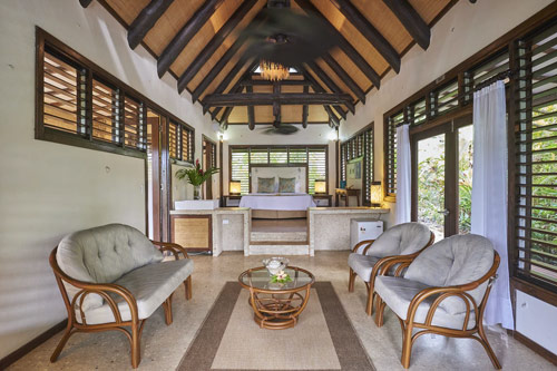 Oceanfront Villa – Blue Lagoon Villa One 1