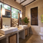 Grand Oceanfront 2 Bedroom – Sea Breeze Villa 5