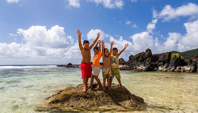 Explore American Samoa - People
