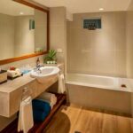 Premium Ocean View King