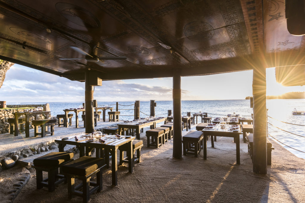 The beachfront bar at the Warwick