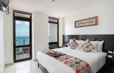 One Bedroom Beachfront Suite