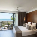 1 Bedroom Deluxe Beachfront (Kitch./Shared Plunge Pool) 4
