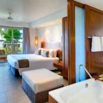 1 Bedroom Beachfront w/Kitchenette & Laundry 2