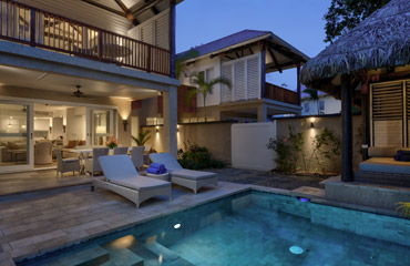 2BR Beachfront Pool Suite (external stairs) 2
