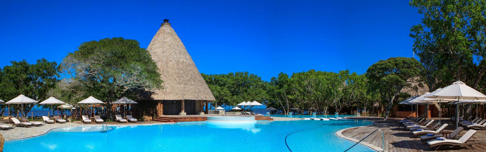 Sheraton New Caledonia Deva Spa and Golf Resort
