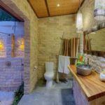 Beachfront Villa 4