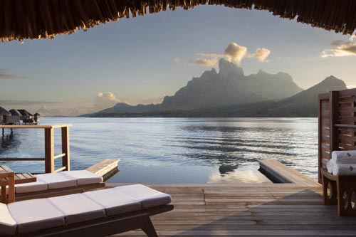 One-Bedroom Mountain View Overwater Bungalow Suite 3