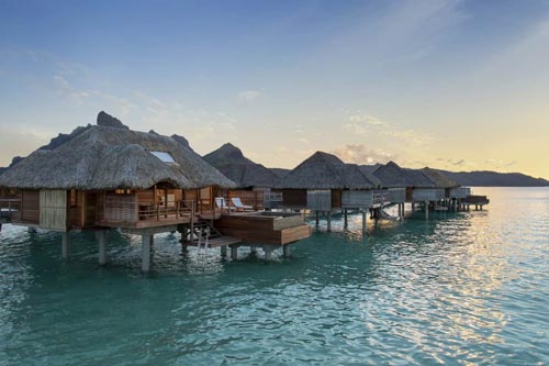 One-Bedroom Mountain View Overwater Bungalow Suite 2