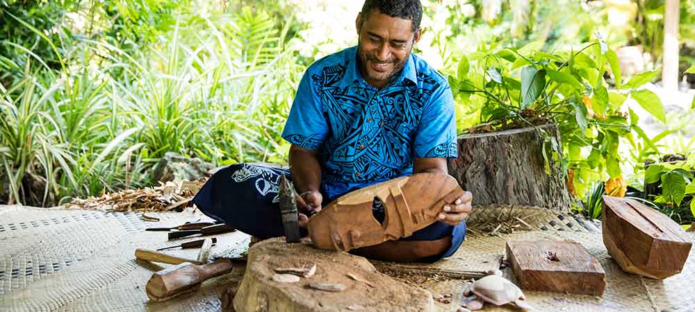 Wood carving at Castaway Fiji