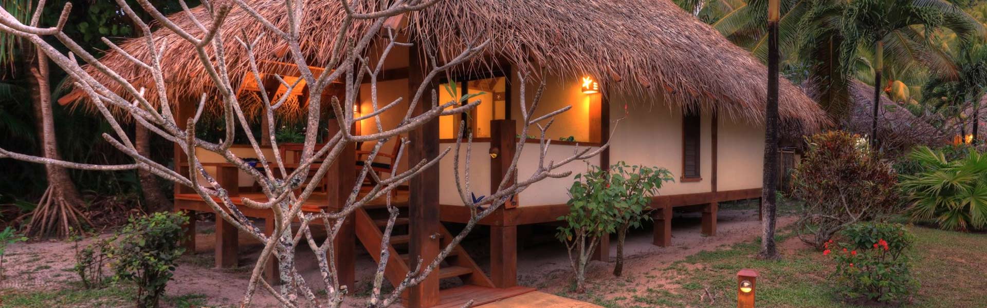 Etu Moana Beach Villas
