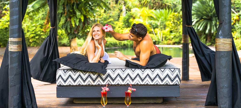 Romance in Qamea Fiji