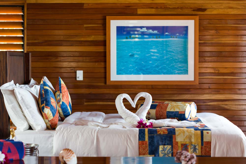 Premium Beach Bures Bedroom