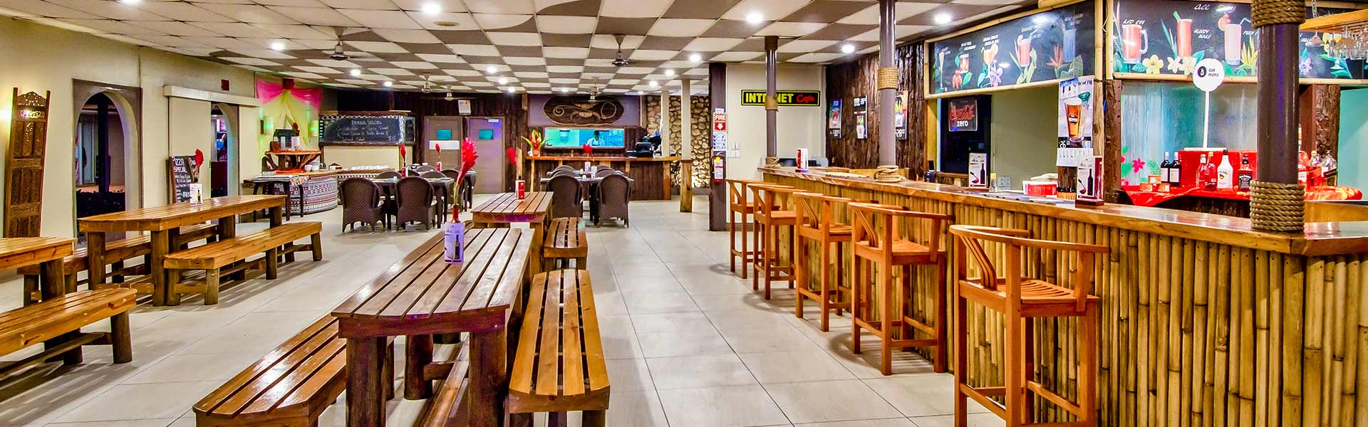 Tanoa Skylodge Hotel