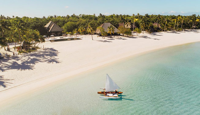 Nukutepipi Islands of Tahiti