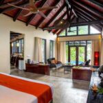 Oceanfront Villa – Clifftop Villa Four