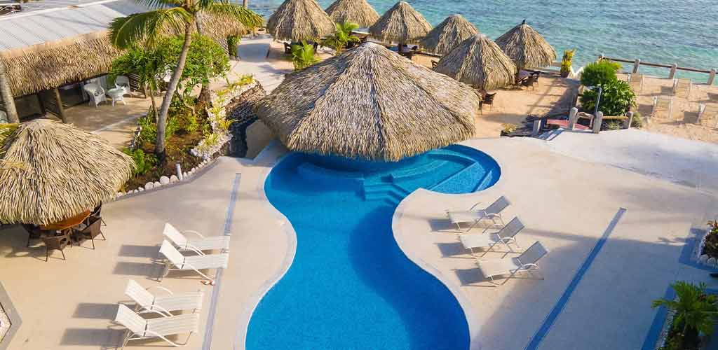 A Completely Refreshed Club Raro Goes Adults-Only!