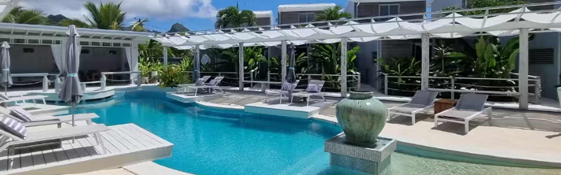 X’Mas & New Year’s in Cook Islands: 7 Nights’ Stay, Transfers, Spa & More!
