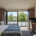 Premium Lake View Deluxe Suite 2