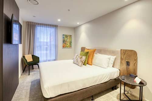 Hotel King Room