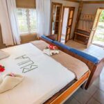 Beachfront Safari Bure 1