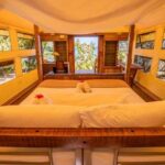Beachfront Safari Bure 5