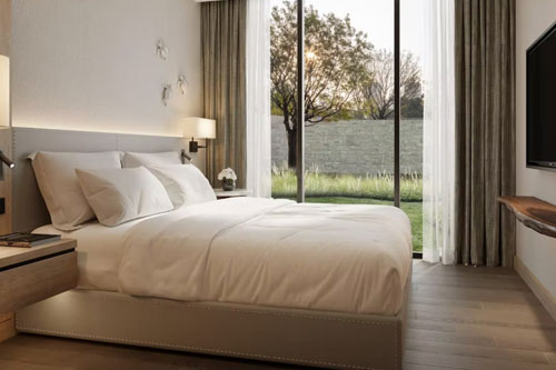 Family Suite Bedroom – 1 King Bed Standard
