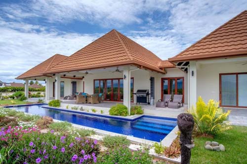 Villa 100 Garden View 4-Bedroom