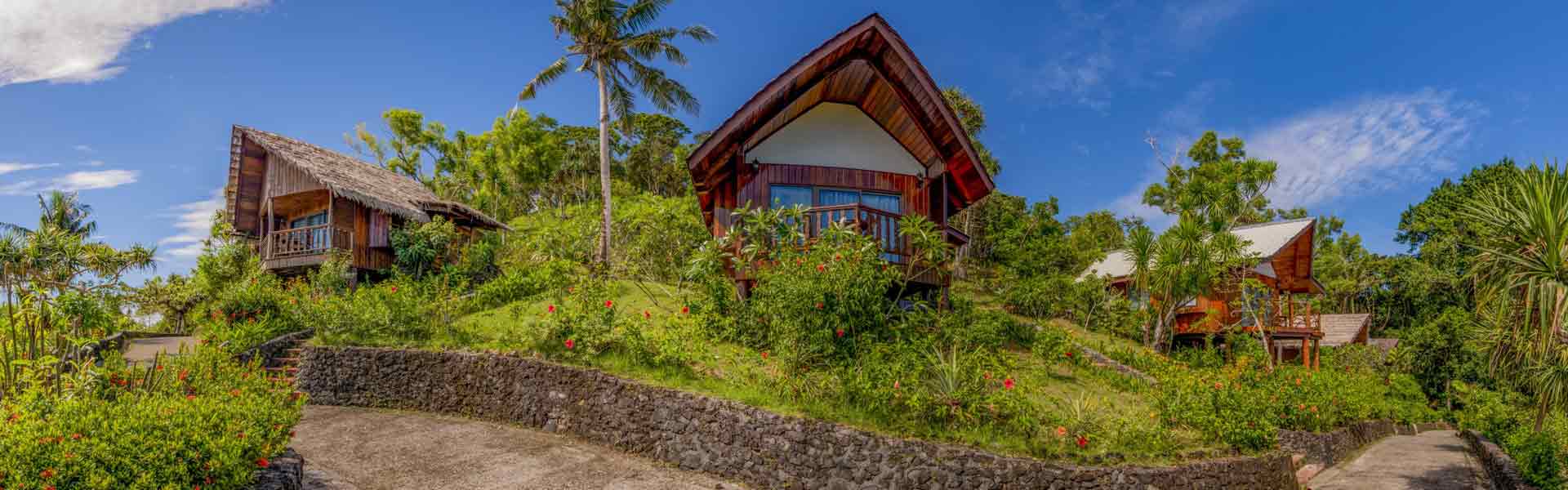 Island Escapes: 5 Nights of Tranquility in Micronesia w/ Transfers