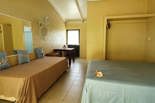 Click for Babes House Bedroom 1 images Click for Babes House Bedroom 1 images