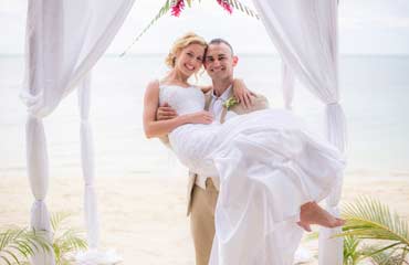 Plantation Island Resort Holiday Packages