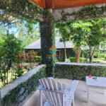 Deluxe Garden Bures