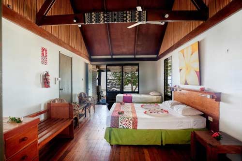 Beachfront King Room 2