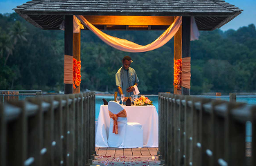 Warwick Le Lagon Resort Holiday Packages