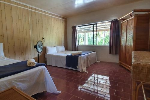 Click for Babes House Bedroom 2 images Click for Babes House Bedroom 2 images