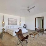 Deluxe Beachfront Villas 7