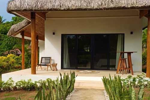 Deluxe Beachfront Villas 1